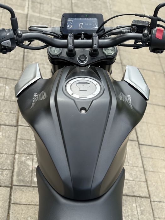 Honda CB125R 2018 ABS ~IMPECABIL~ A1-16Ani (nu cor yamaha mt yzf ktm)