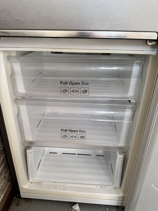 Холодильник сатылады сапасы жақсы