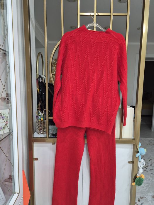 Костюм шикарный размер 44-46