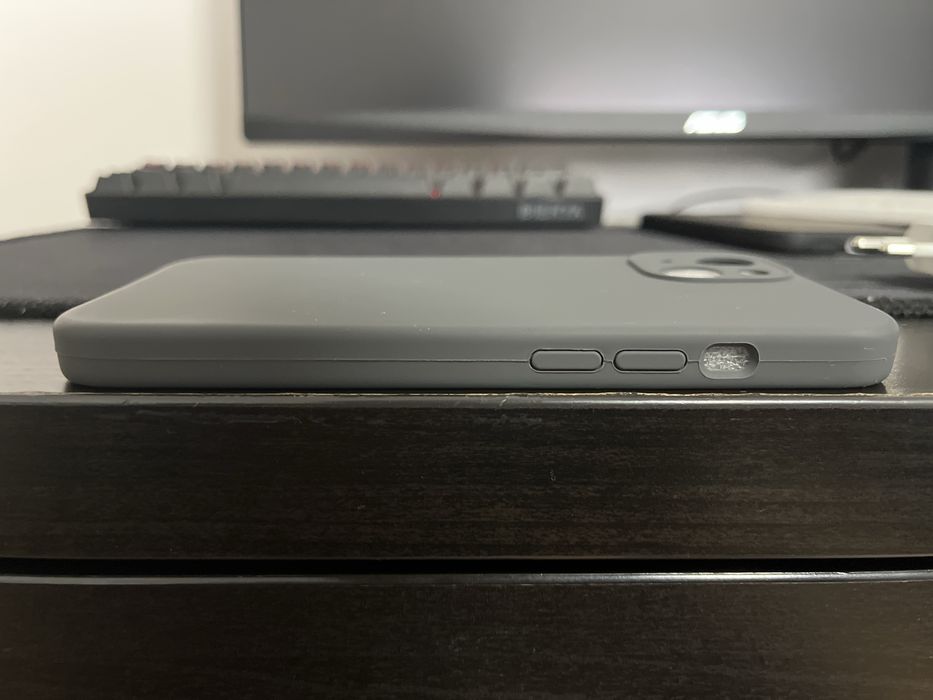 Husă iPhone 13 Mag-Safe Silicon Gri