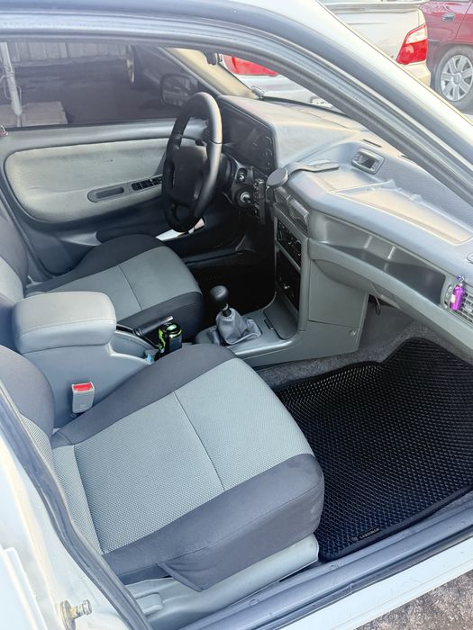 Продается Nexia 1 год выпуска 2000 в хорошем состоянии