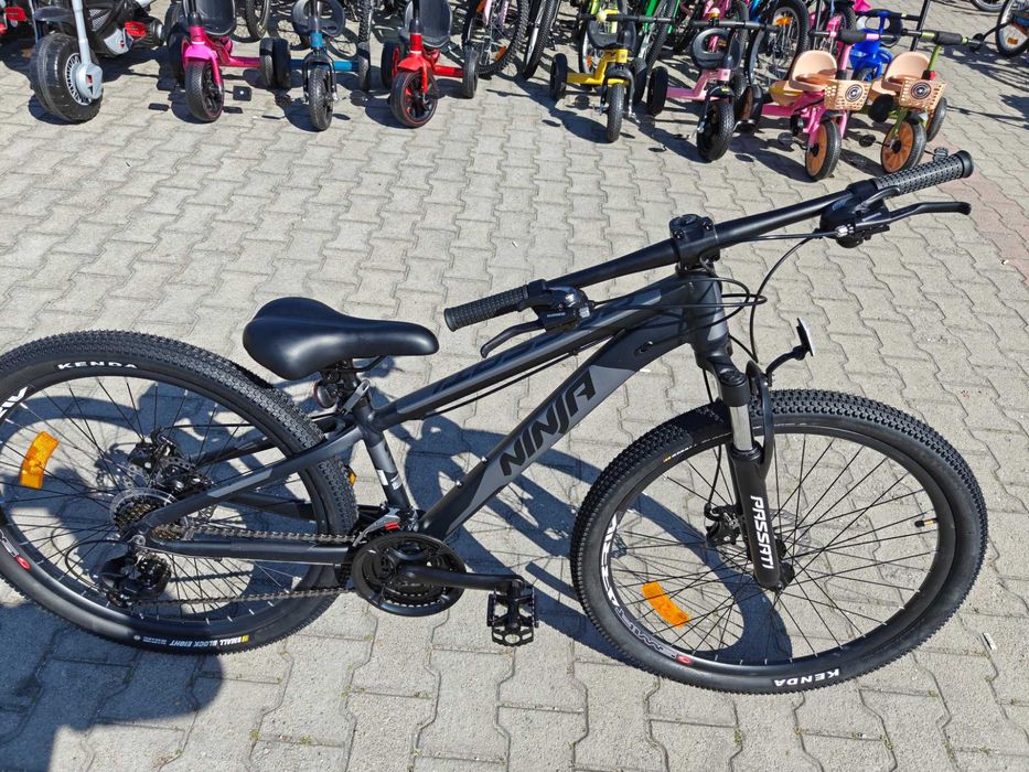 BG Алуминиев велосипед 26" NINJA черен