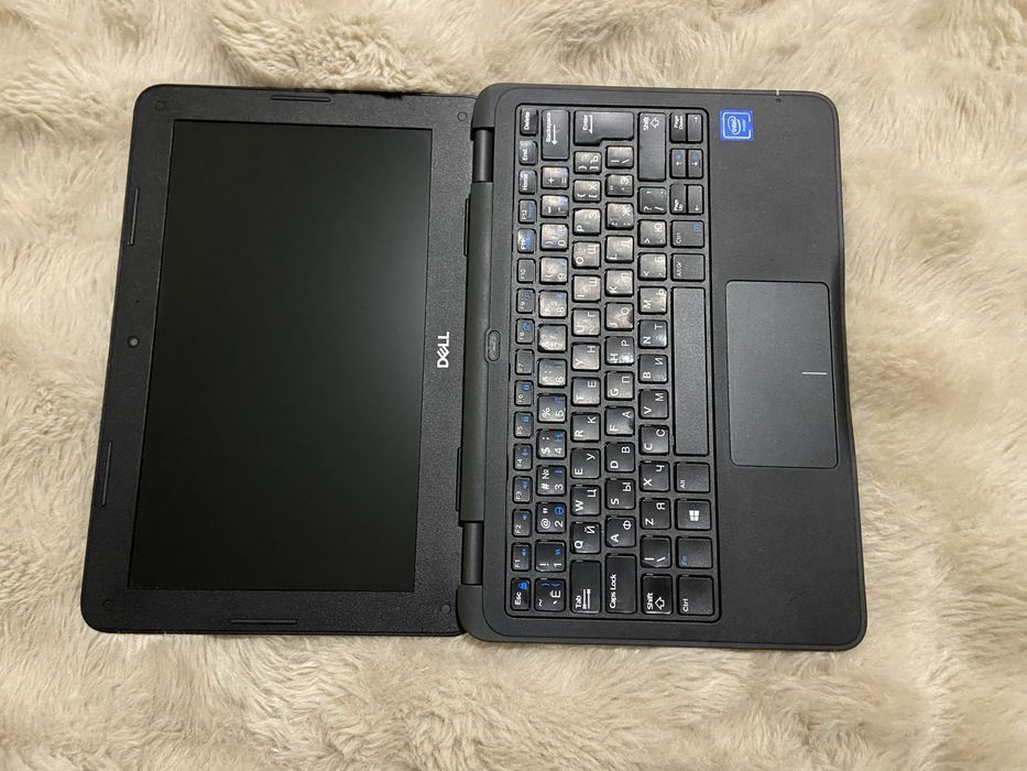 Продам ноутбук Dell latitude 3190