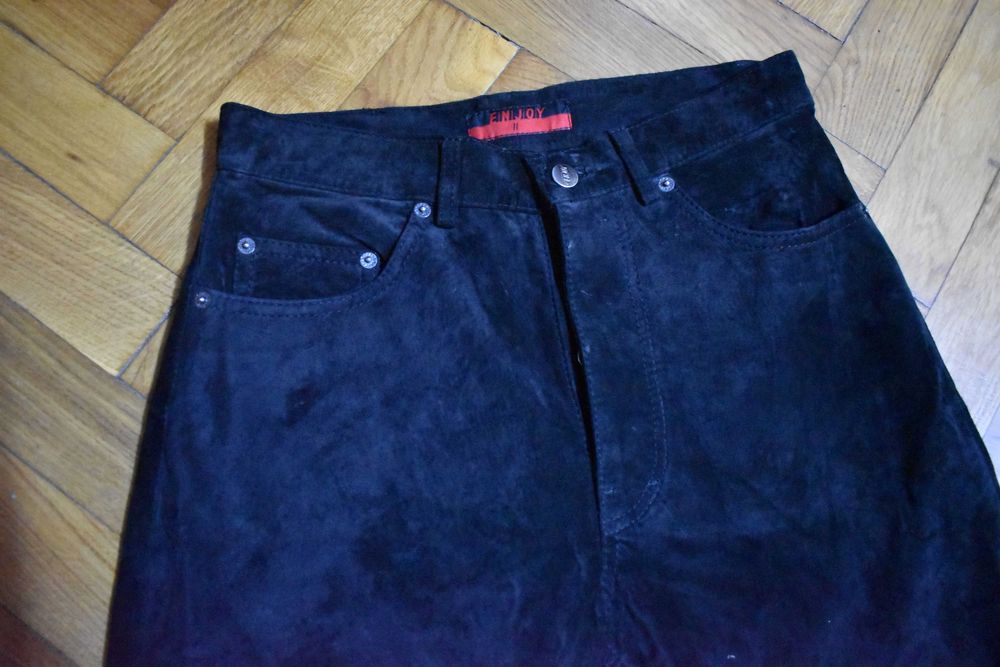 Pantaloni barbati din piele intoarsa marca Enjoy