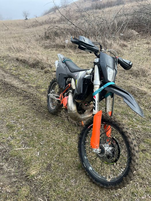 Vând KTM exc 300 2t tpi