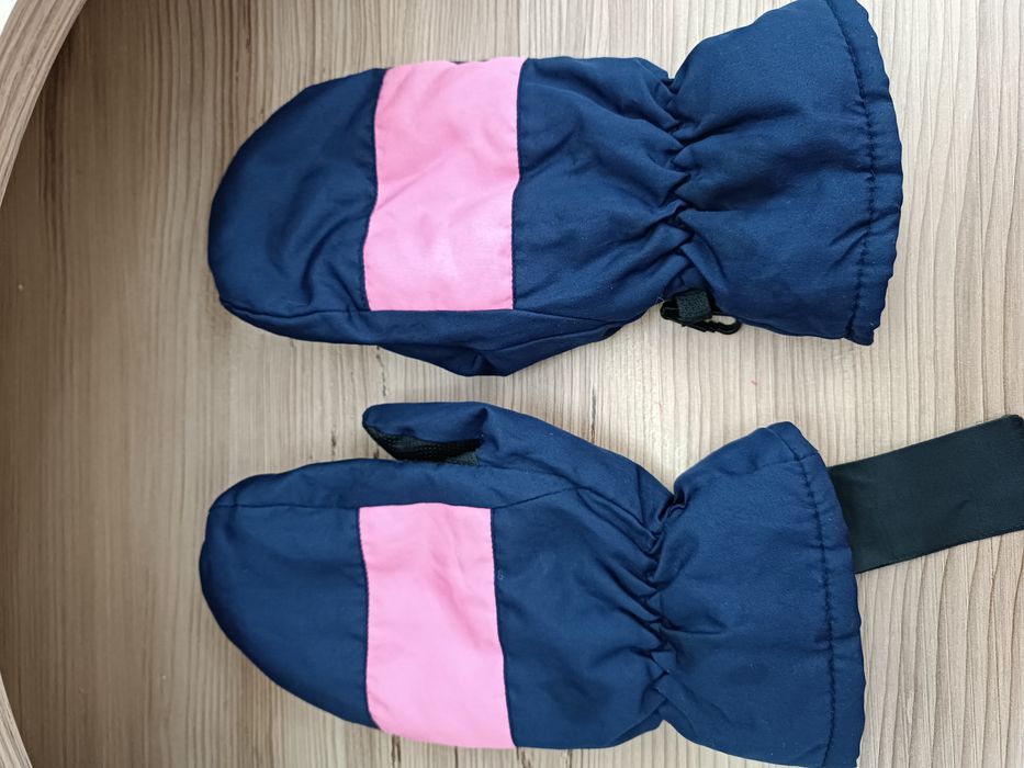 Перчатка фирменная. Новый