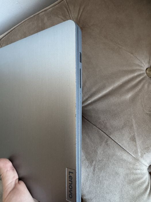 Lenovo IdeaPad3 | Ryzen 5 5500U | 16GB RAM | SSD 512GB | Baterie 95%