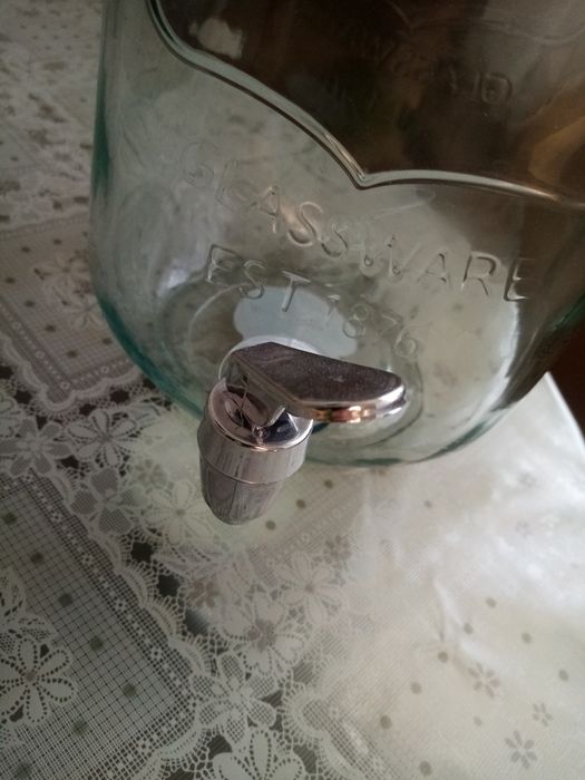 Кувшин бочка стекло.