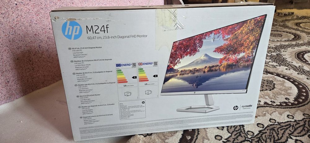 Manitor kompyuter HP