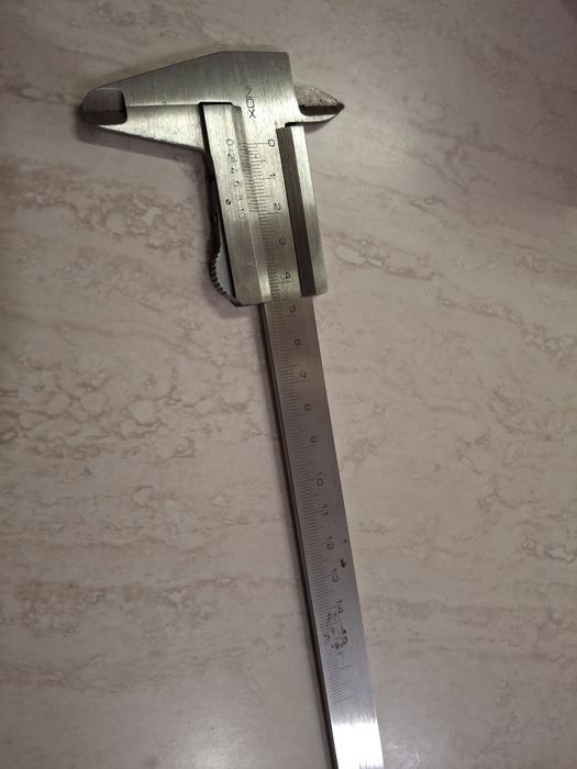 Чисто нов шублер