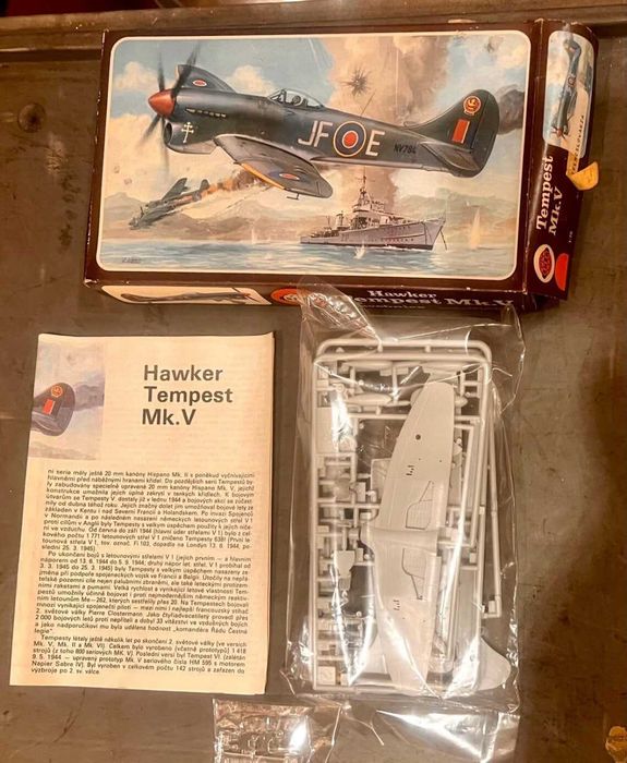 Сборная модель самолета Темпест Mk.V (Smer, 1/72)