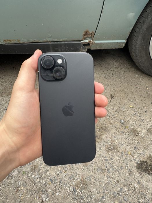 Продам Iphone 15