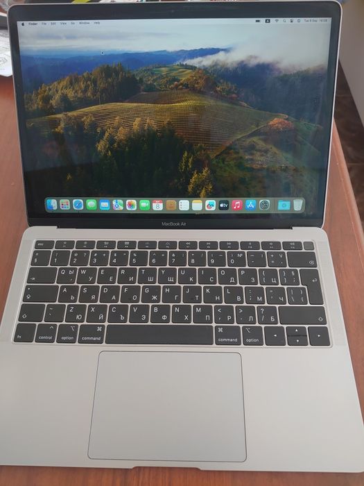 Apple MacBook Air A1932 256GB