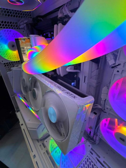 PC Ryzen 9 9950X3D/X870E/RTX 5080/32GB/AIO 360MM/1000W /Garantie/TVA!