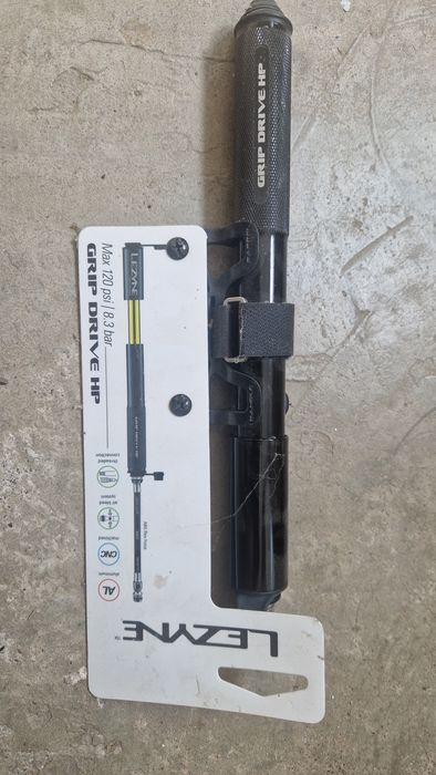 Pompa bicicleta Lezyne 8.3 bar Grip Drive Hp