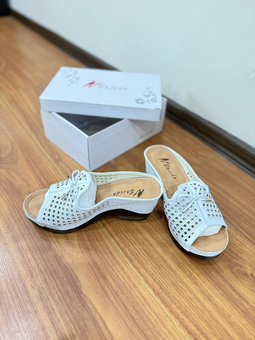 Дамски летни обувки