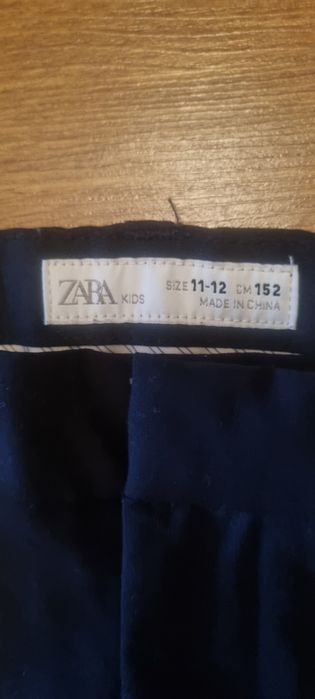 Школьные брюки Zara