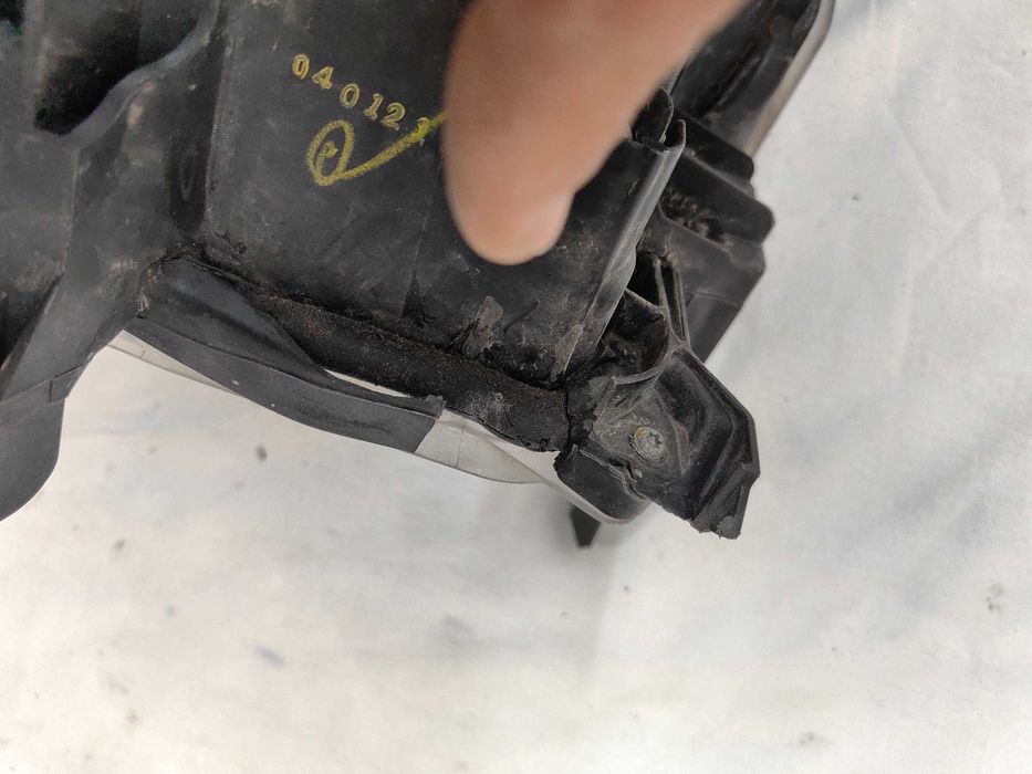 Оригинален фар Тойота  Toyota Hilux 2018