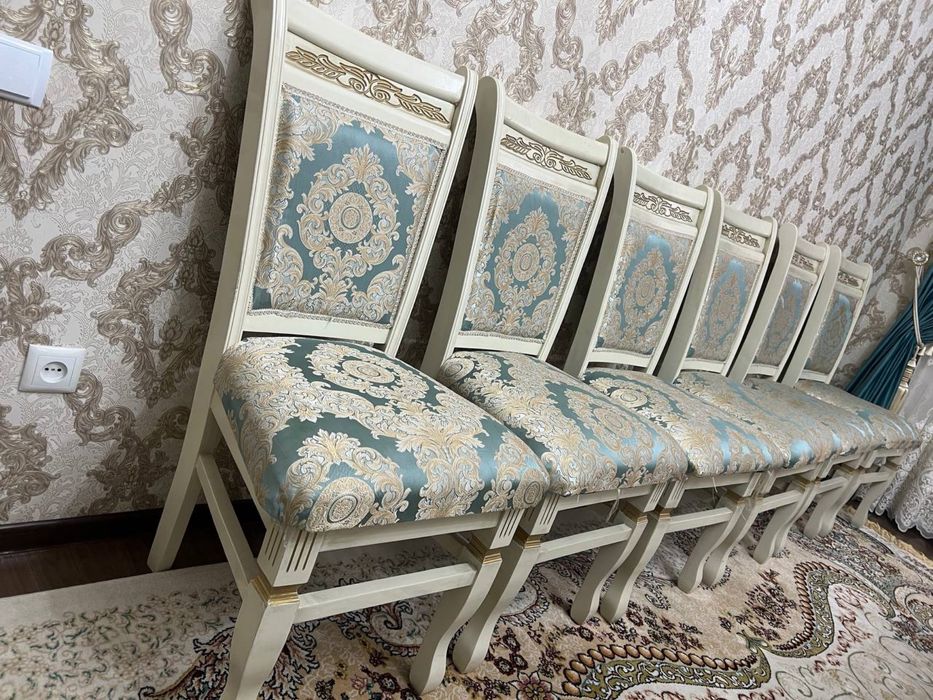 Стулья б/у для зала