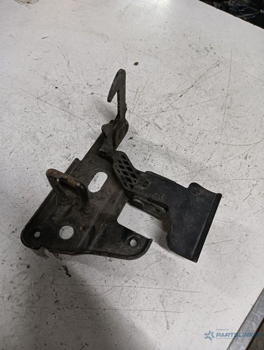 Încuietoare capota AUDI A6/S6 III Saloon (4F2, C6) [ 2004 - 2011 ]