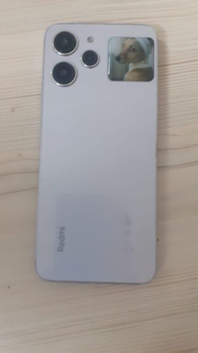 Redmi 12 б/у продается