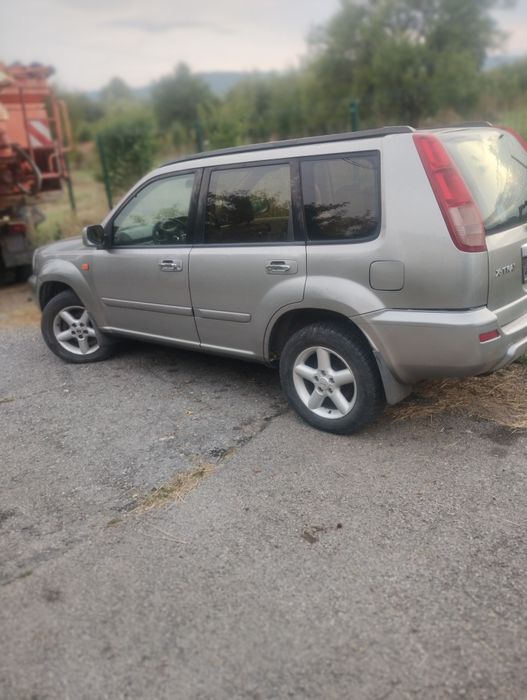 Нисан Xtrail .На части