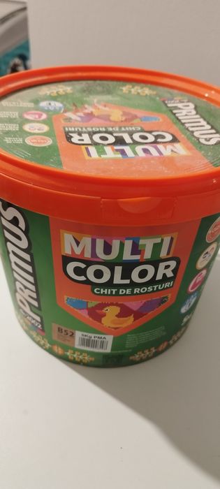 Primus chit de rosturi.