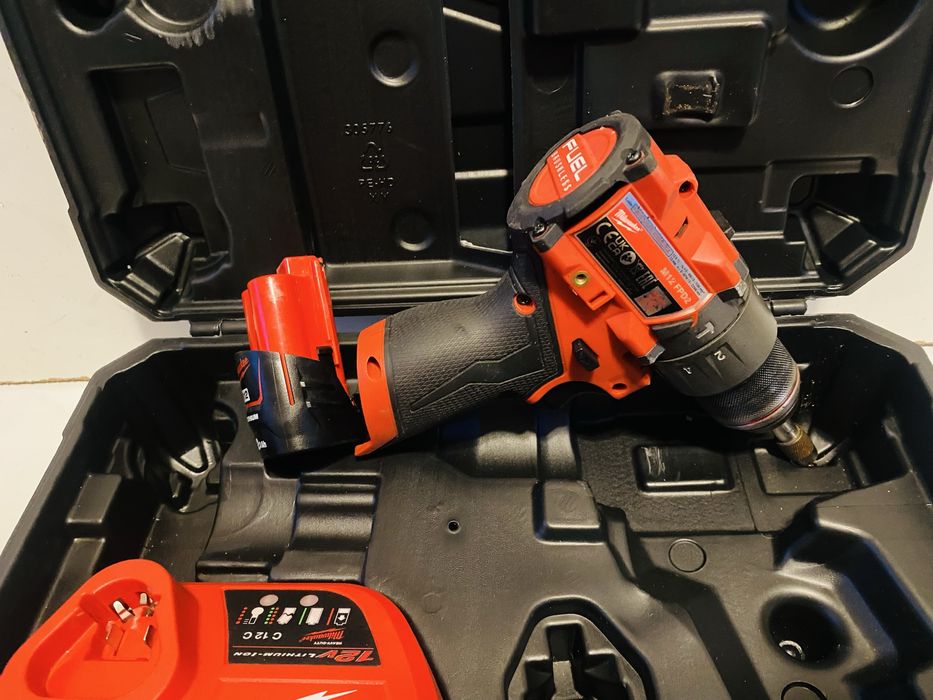 Milwaukee filetanta M12 FPD 2