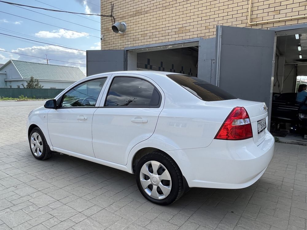 185/55r15 летние шины с дисками