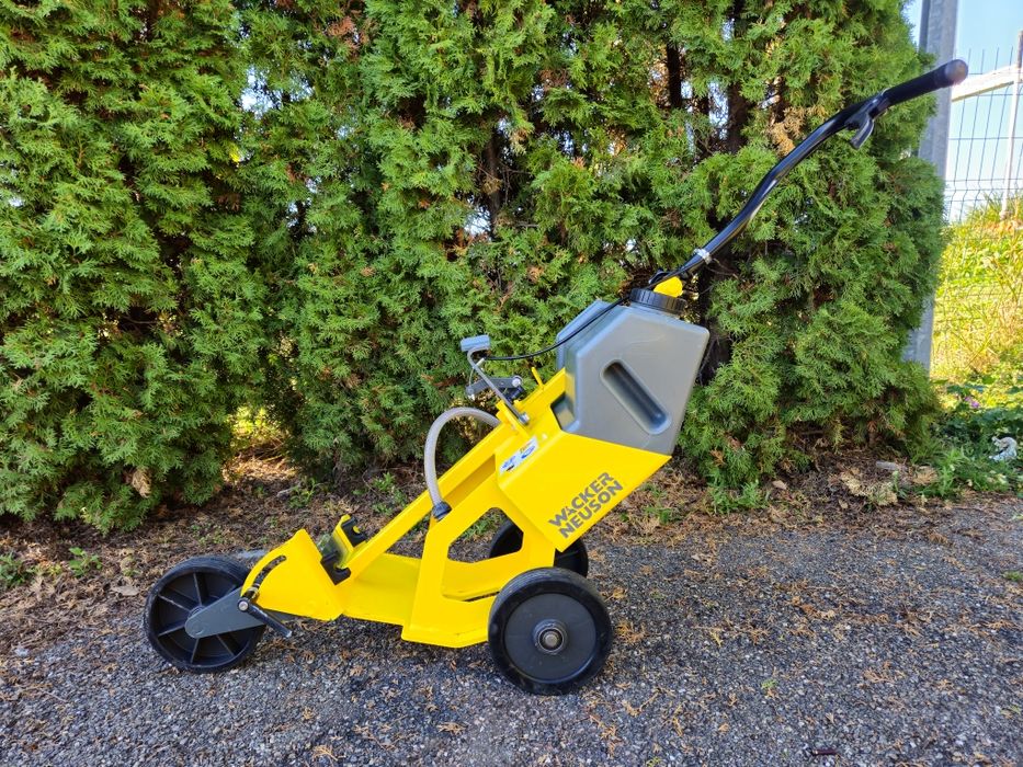 Cărucior pentru drujbă de beton Wacker Neuson