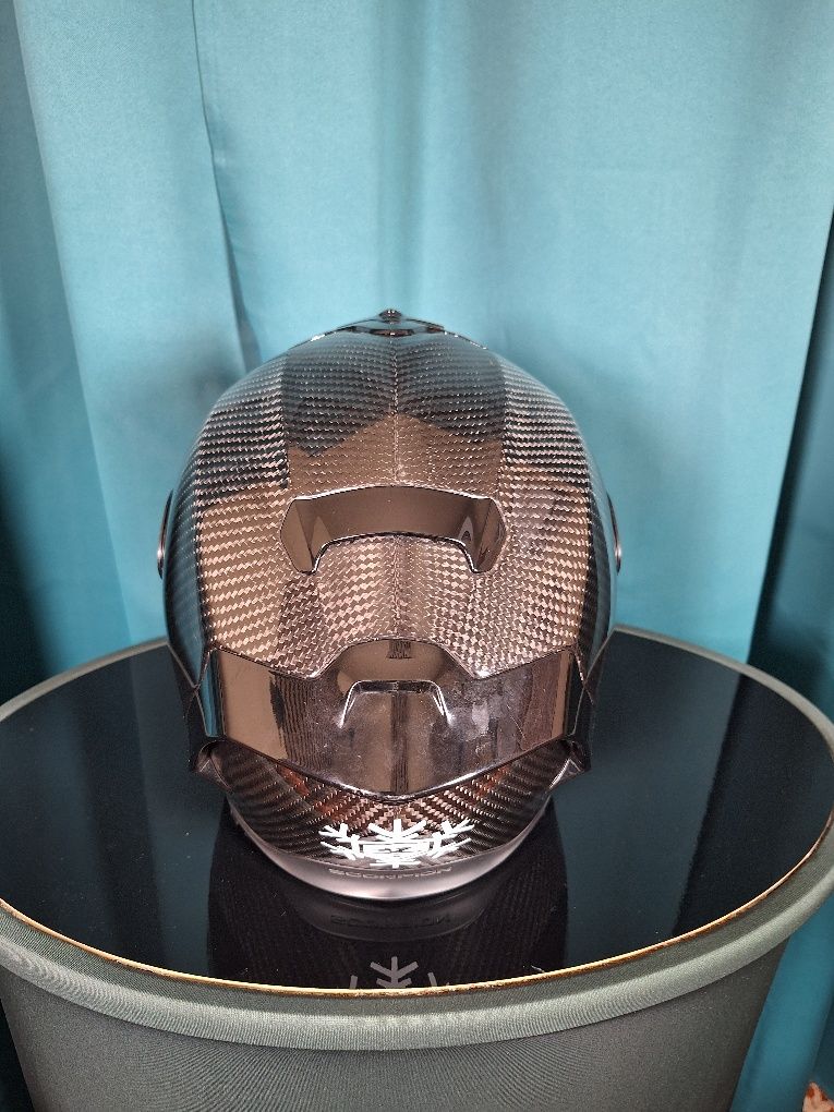 Scorpion Exo R1 Evo Carbon