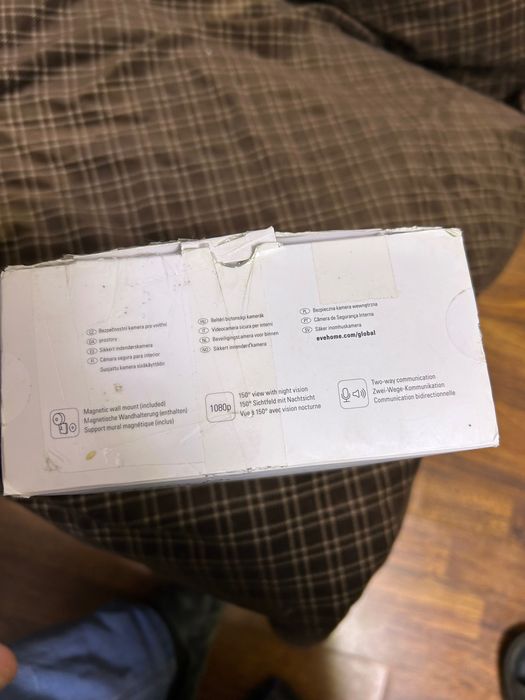 Cameră de supraveghere audio/video pentru interior inteligentă