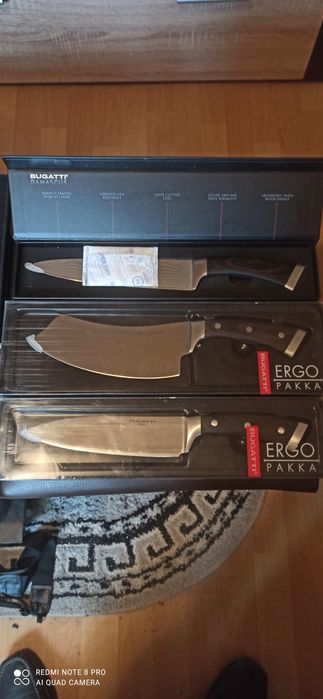 Vând un cuțit BUGATTI DAMASCUS și un cuțit ERGO PAKKA și satâr ERGO
