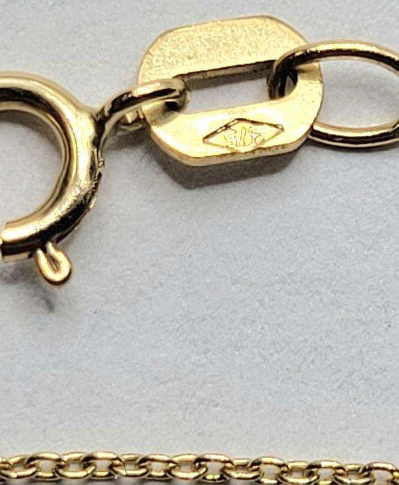 Coliere din aur galben de 9k cu smarald și rubin natural