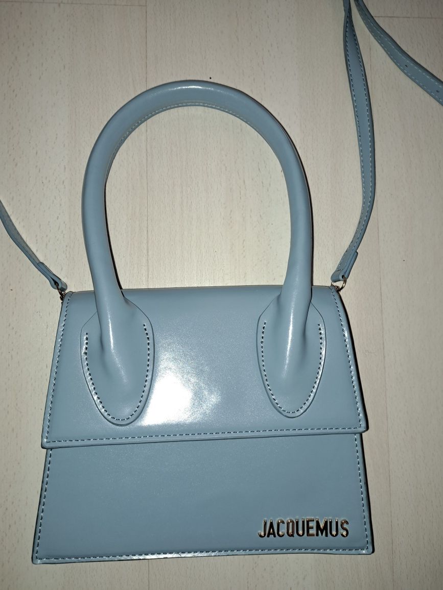 Valentino, Moncler, JACQUEMUS, Michael kors Дамски Чанти