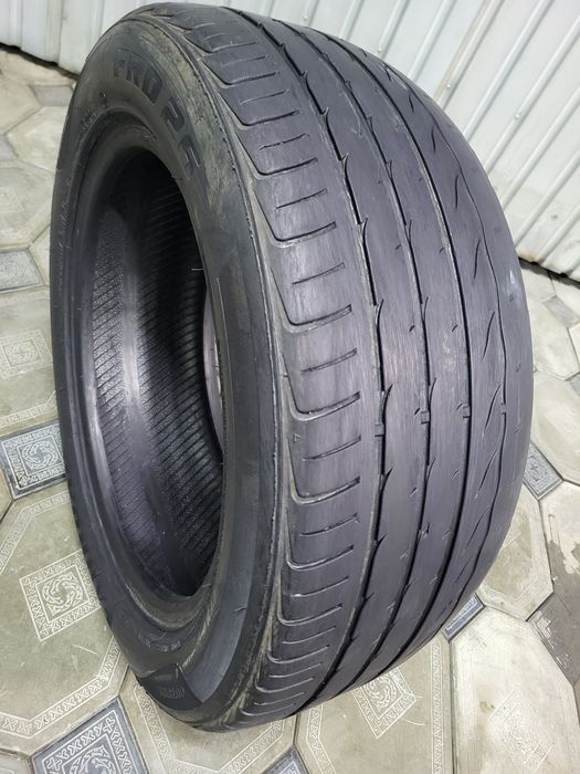 Продам шину  одиночку  225/55/17  в хорошом состояние