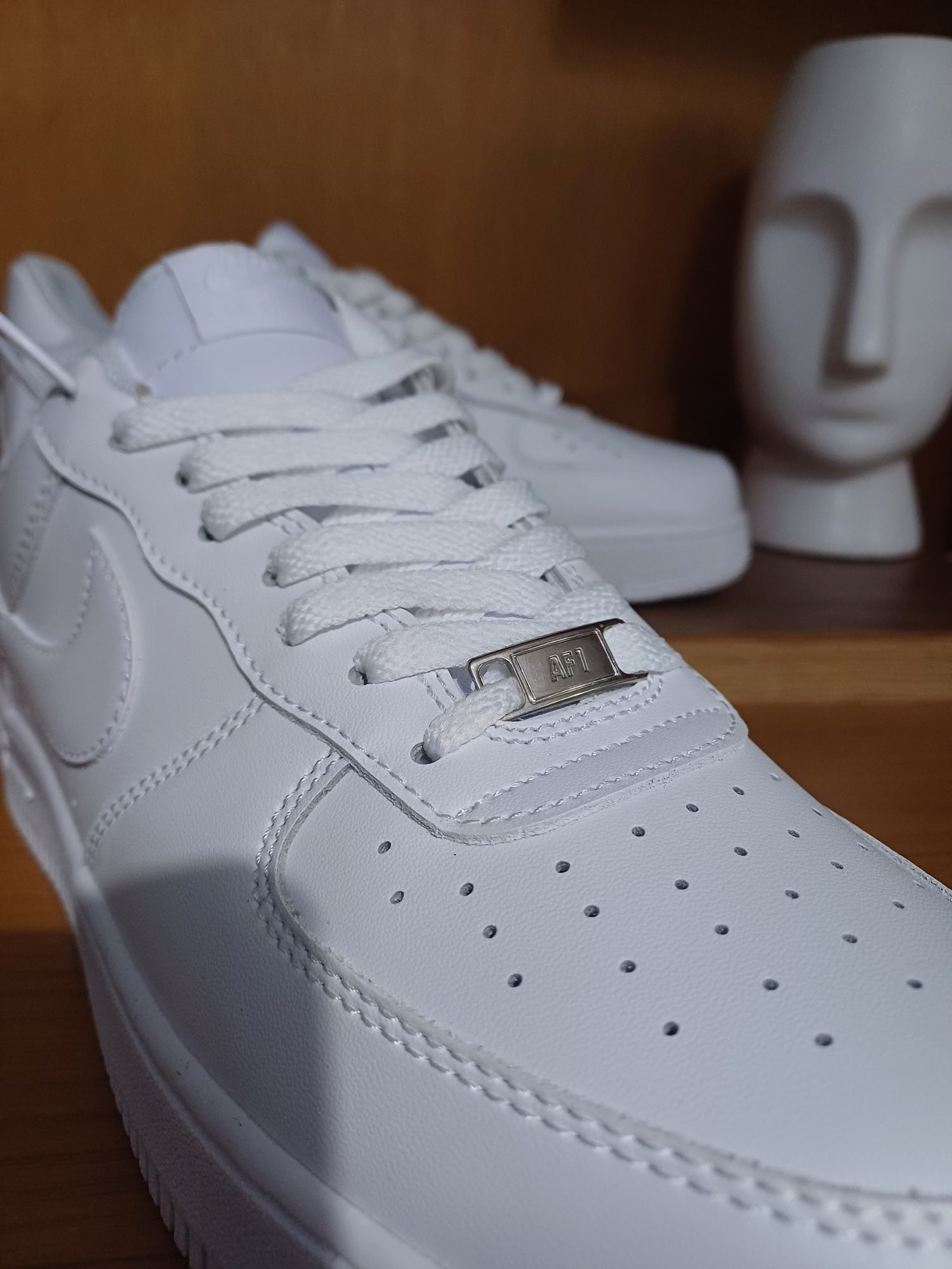 Nike Air Force 1 - с ПОДАРЪК чорапи на Nike
