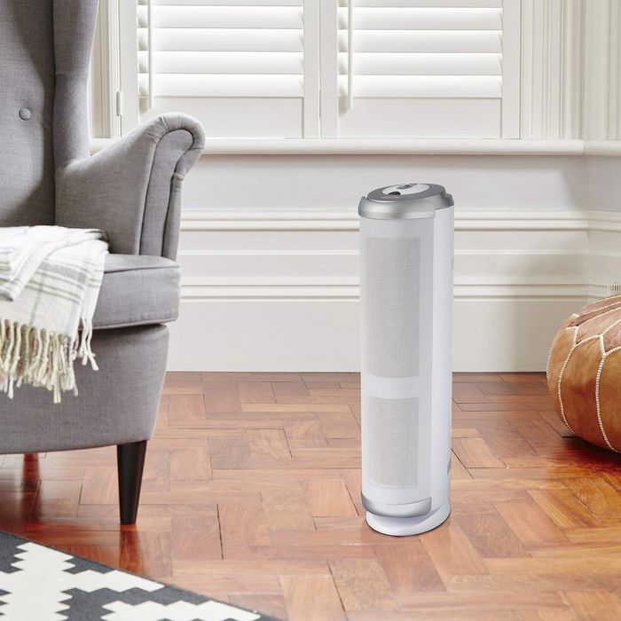 Purificator de aer Bionaire BAP1700-I — stare foarte bună