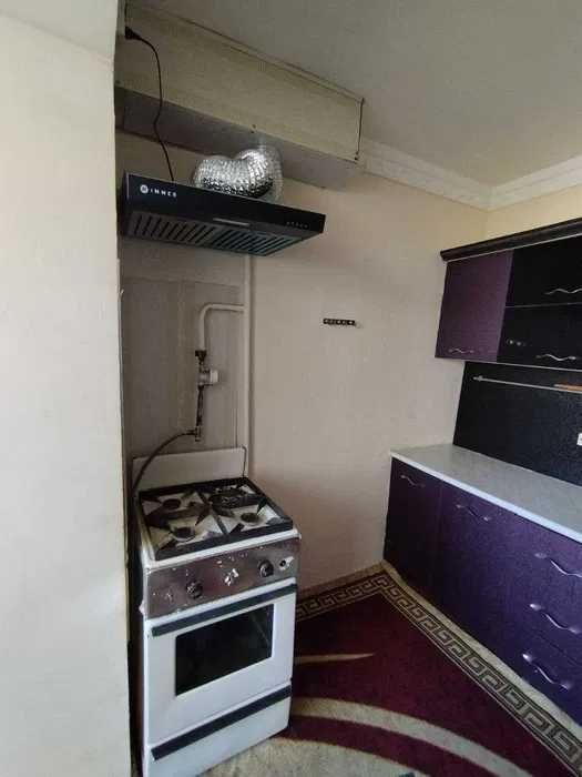 Срочно 2 хонали квартира 3 каватда сотилади Университет