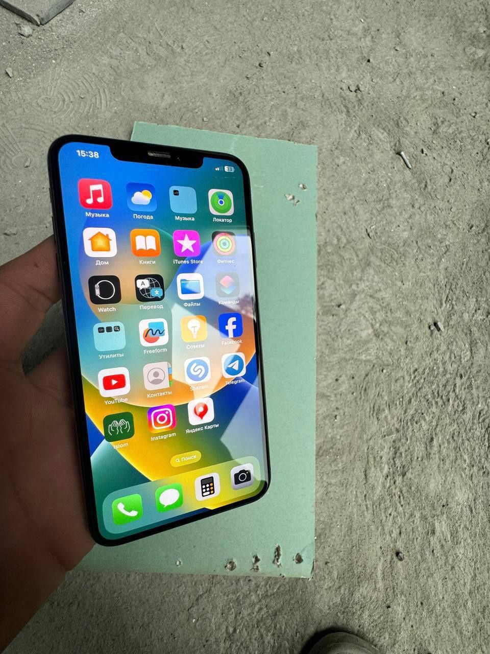 Iphone xs max qora