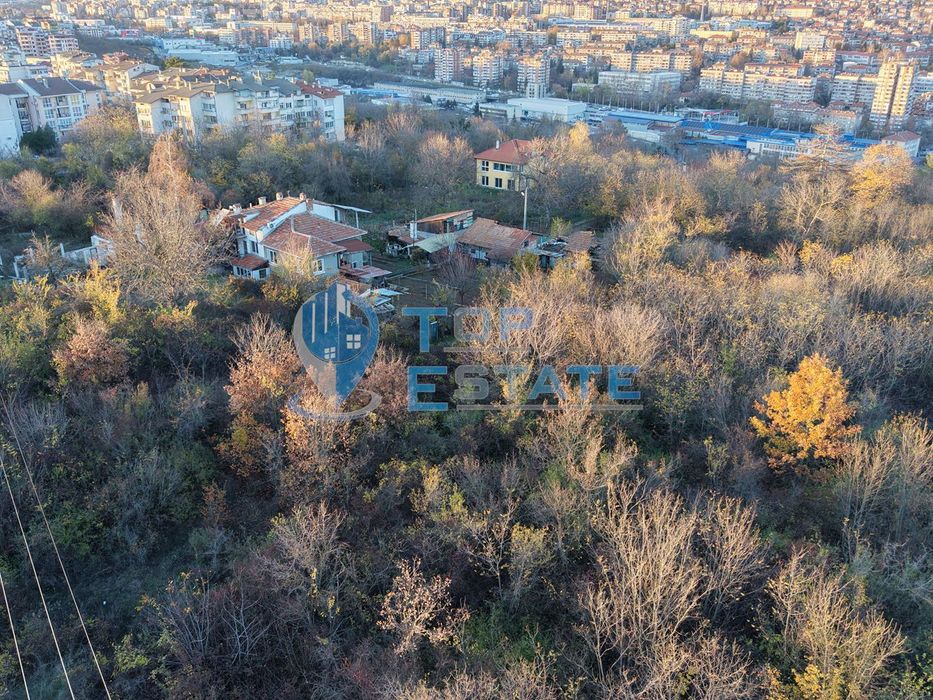 Парцел в Велико Търново-Бузлуджа площ 927 цена 23175