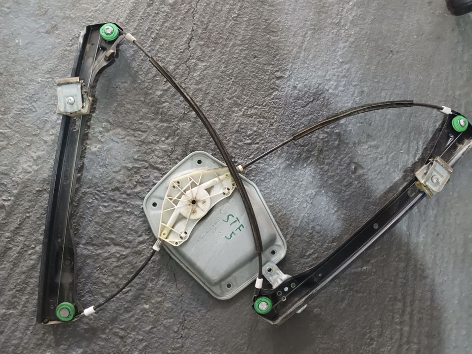 Macara mecanism usa geam stanga dreapta fata vw golf 5