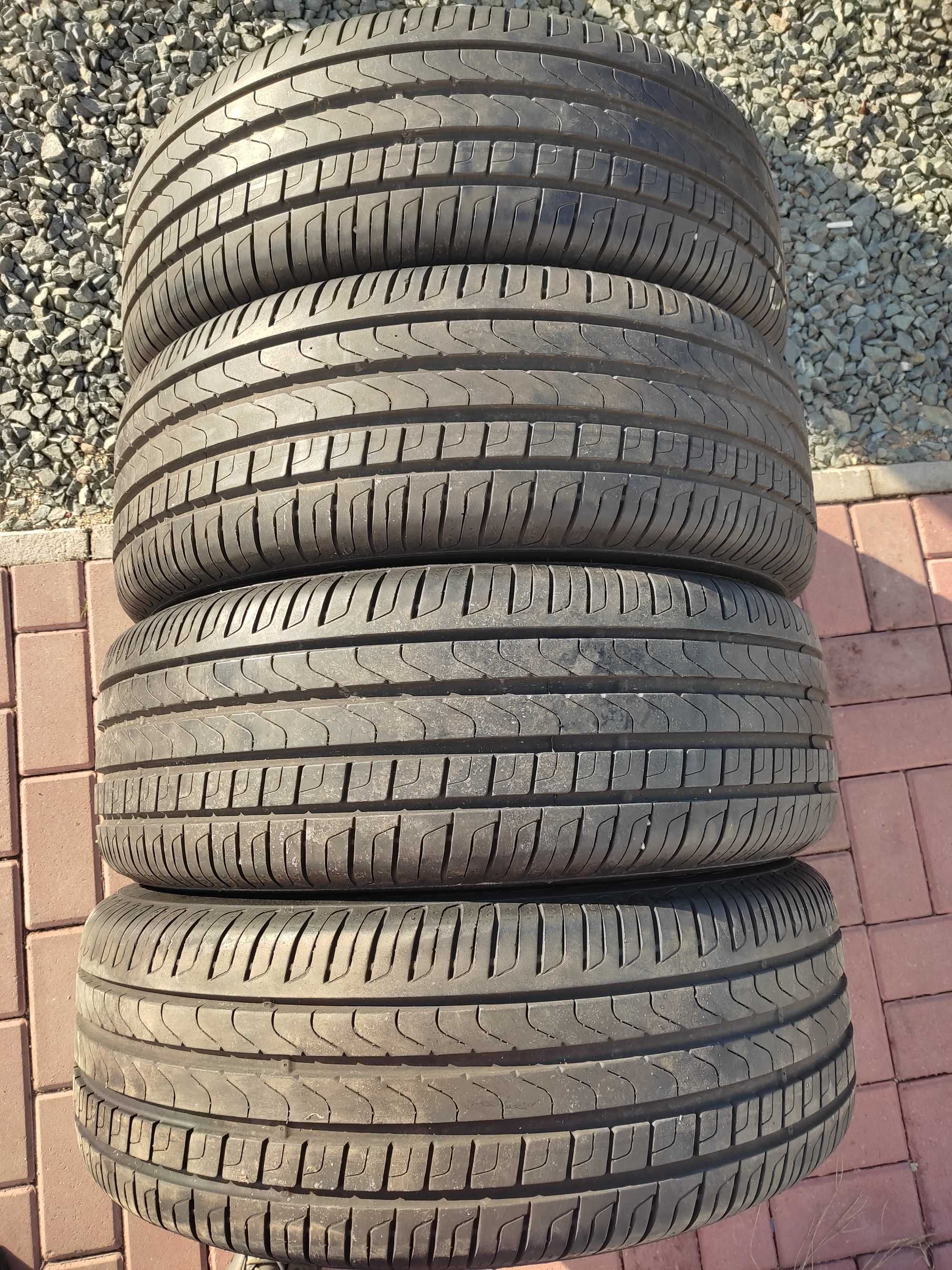 anvelope de vara 235/50/19 Pirelli 2019 7 7,5 mm in stare foarte buna