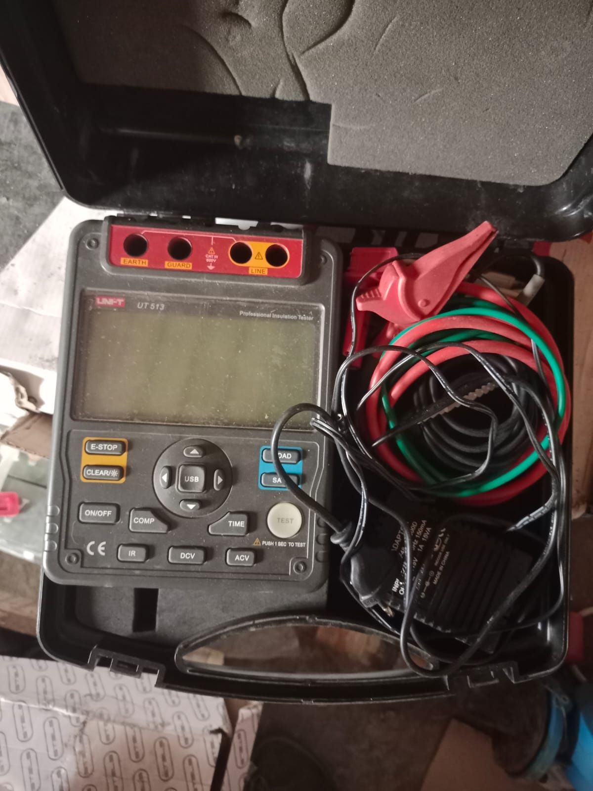Мегомметр 2500v.  Волт метр AC DC2