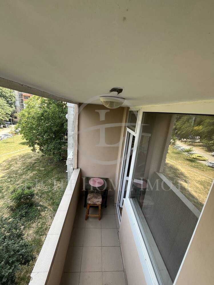 Продава се Двустаен апартамент в Пловдив, Христо Смирненски - 61 кв.м за 2099 €/кв.м - Снимка #9