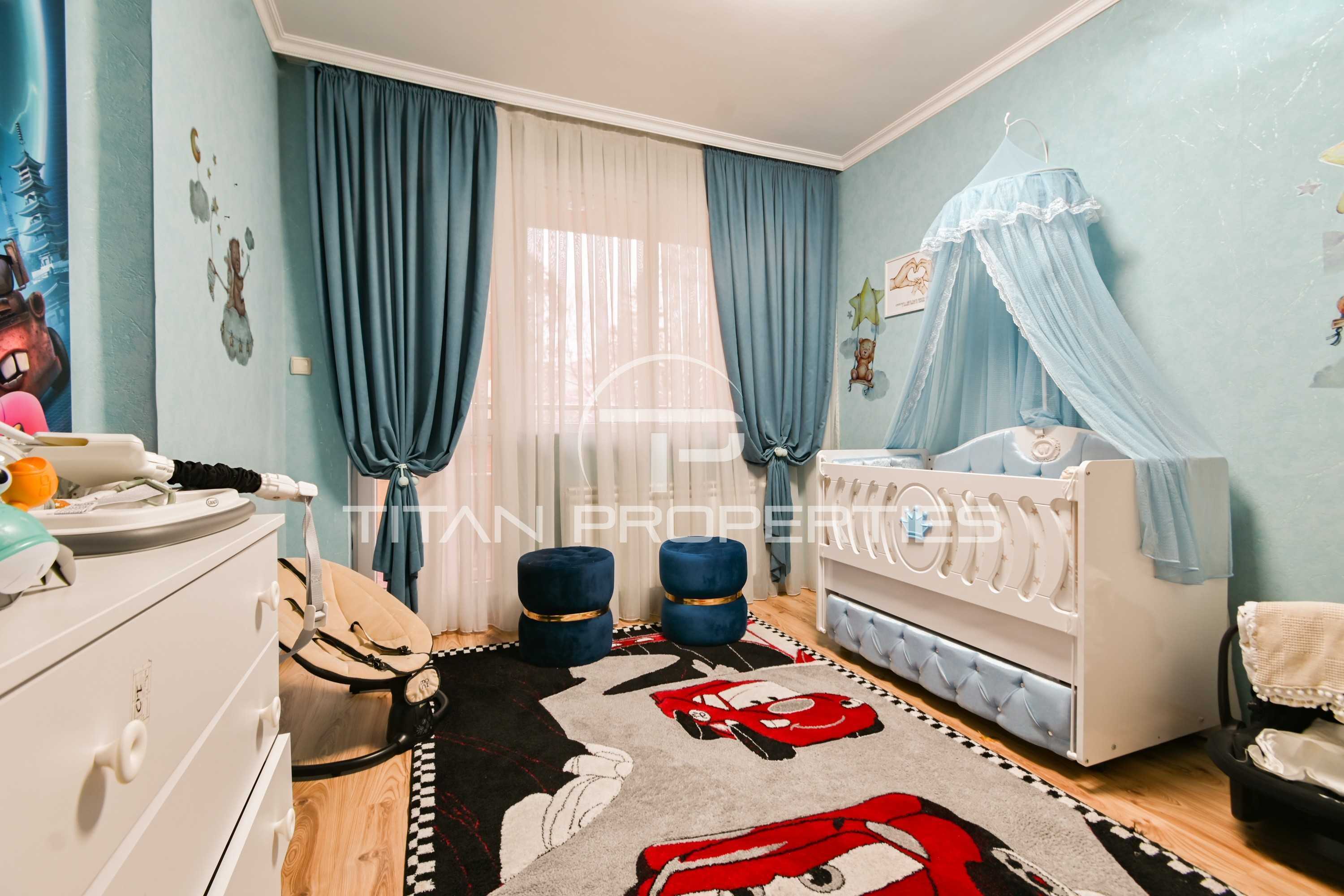 Тристаен, за продажба , ж.к. Свобода
