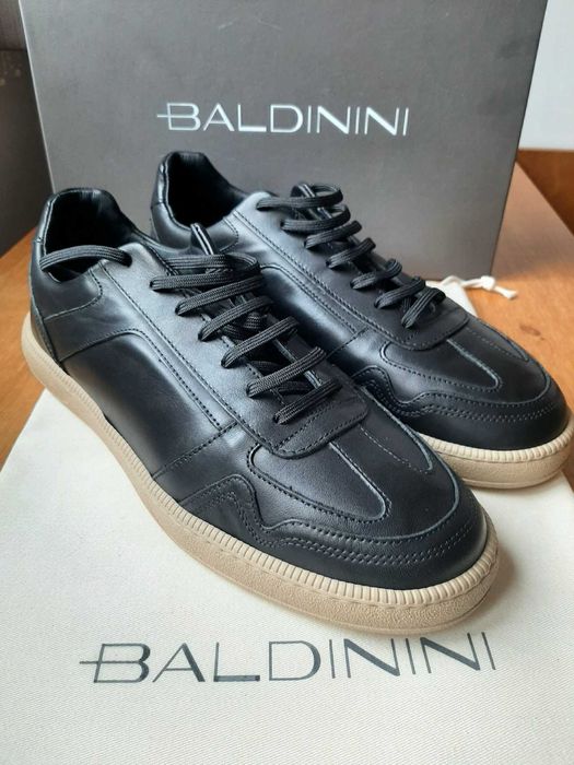 Мъжки кожени обувки Baldinini Sneakers in Black