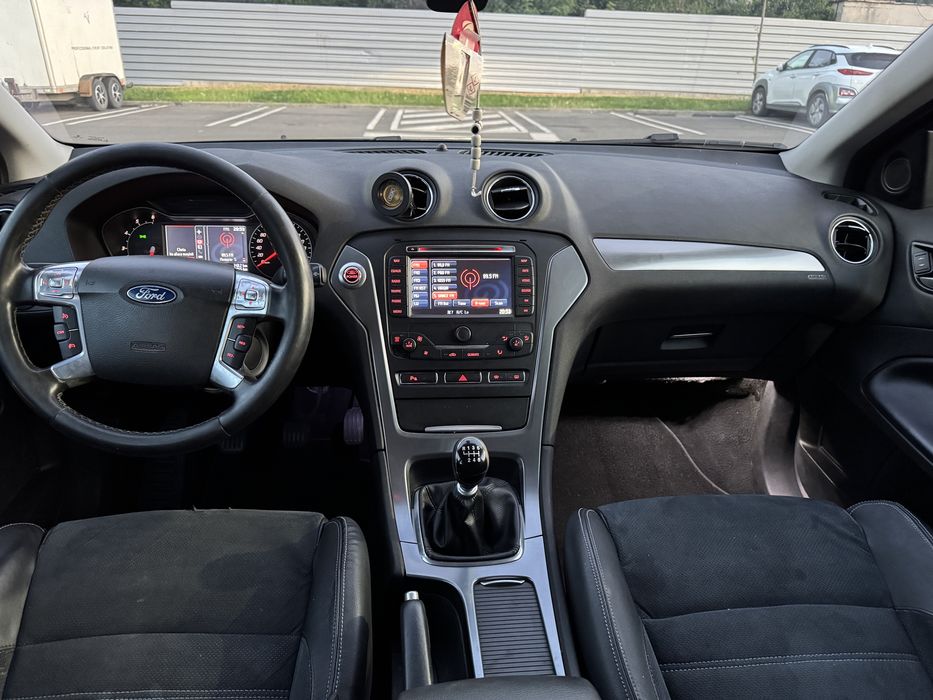 Ford mondeo Titanium 2012