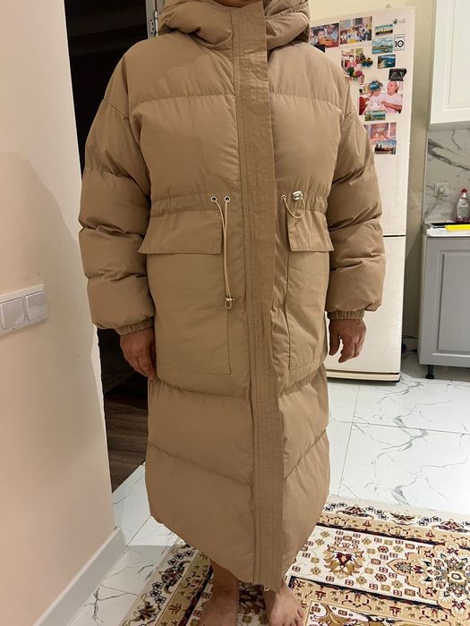 Продаю пуховикзимные 52 размер, почти новый.