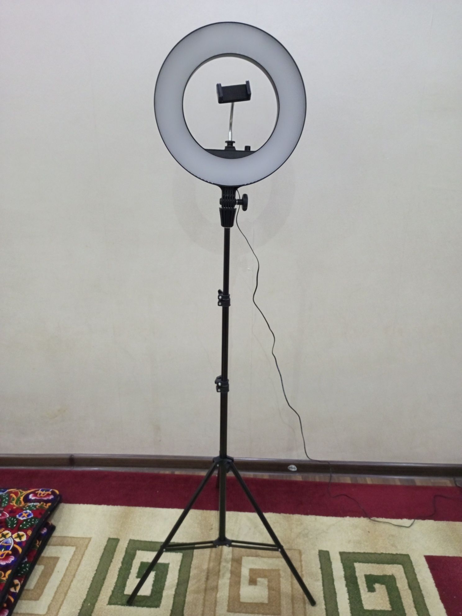 Godox LR LED sotiladi